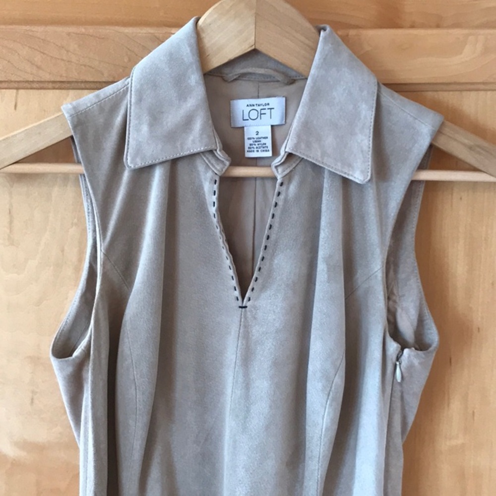 Preowned Ann Taylor Loft tan suede classic sleeveless dress with belt - size 2 - Picture 2 of 6